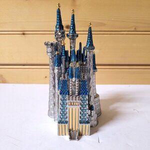 Hallmark Disney 2018 Cinderella Castle Metal Keepsake Ornament Christmas Tree